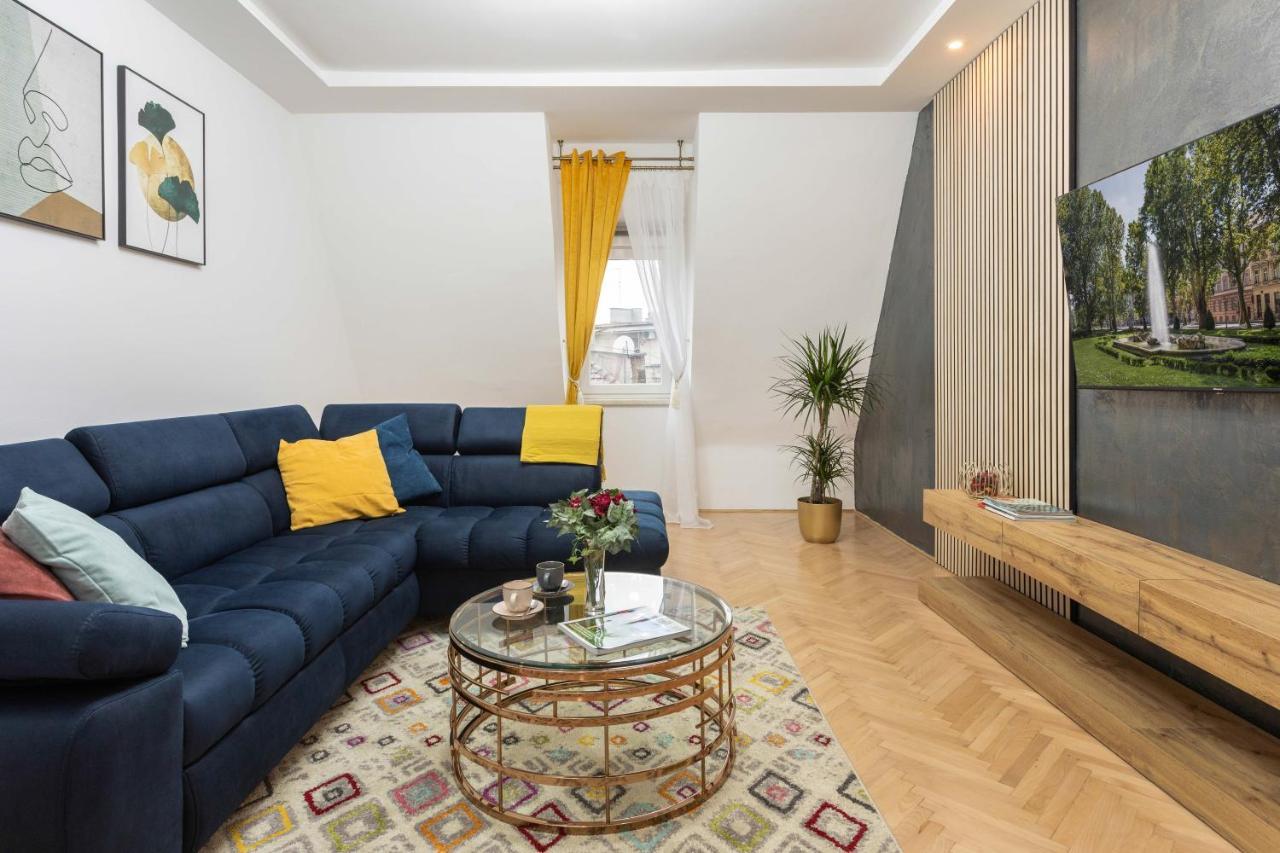 Design 1Bdr Loft Near Kvaternik Square Apartment Zagreb Exterior foto